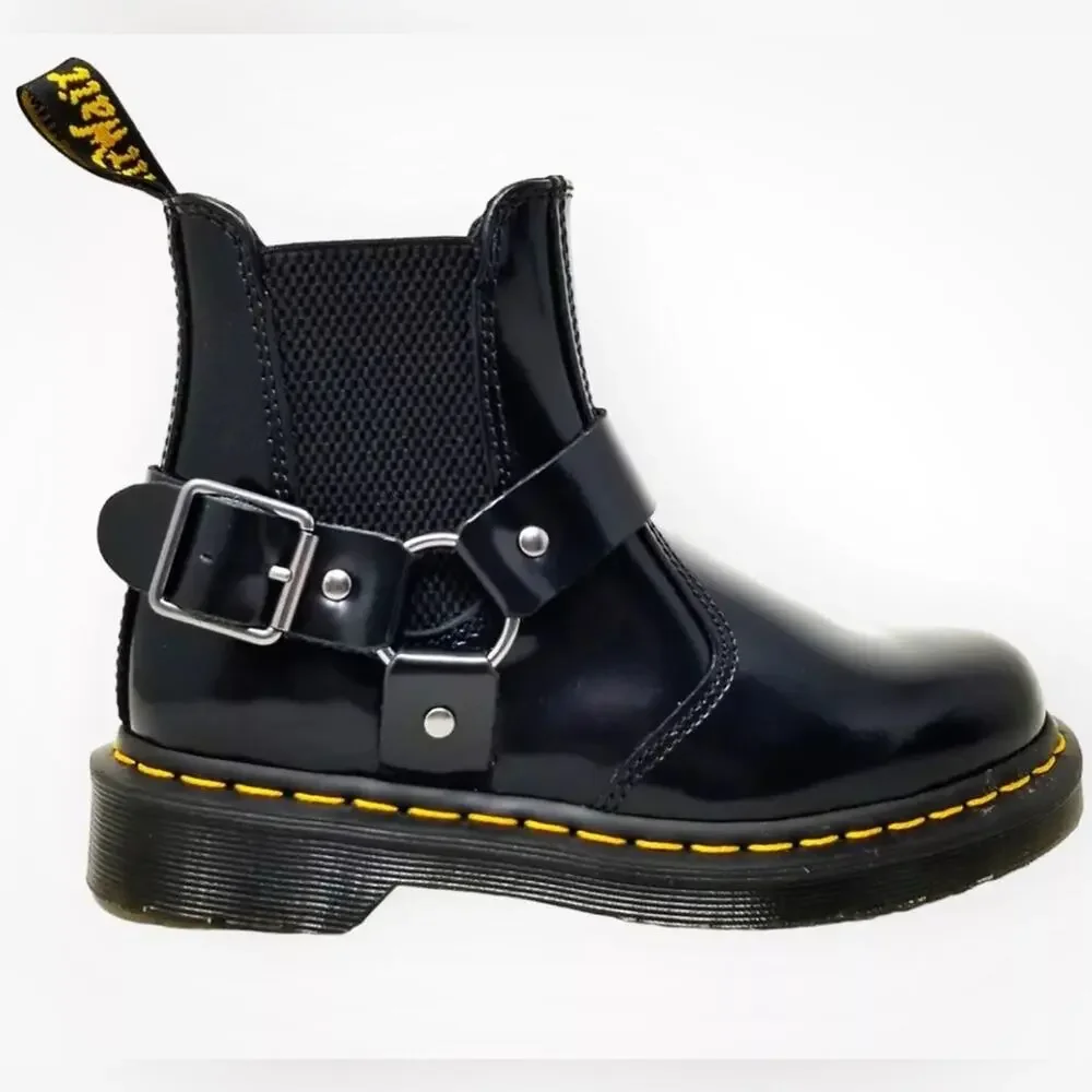 Dr. Martens stylish black