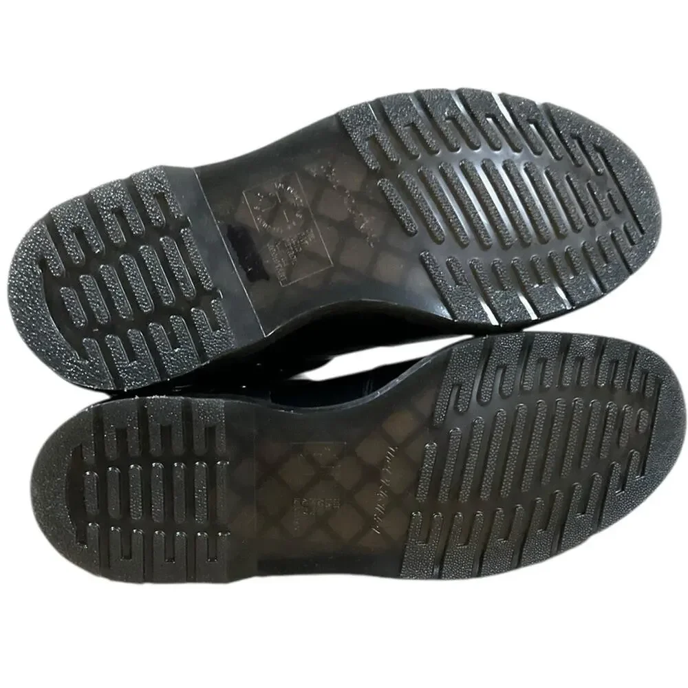 Dr. Martens stylish black