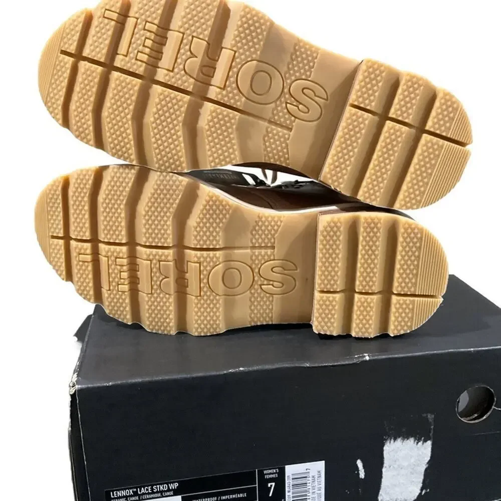 Sorel lennox lace