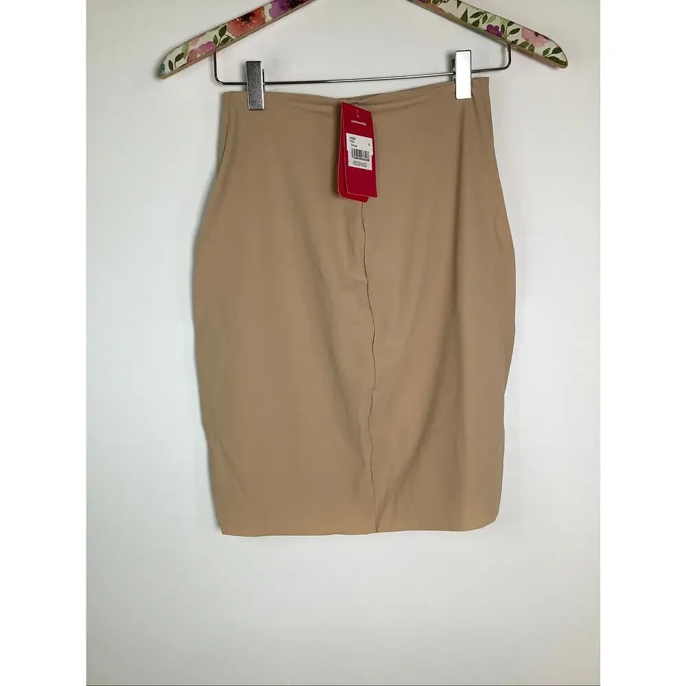 Commando brand size