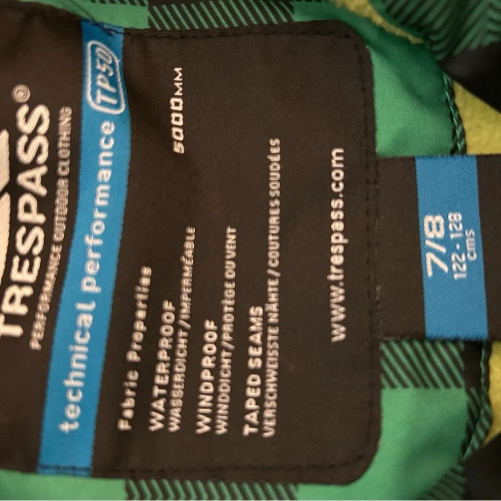 Trespass excellent worn