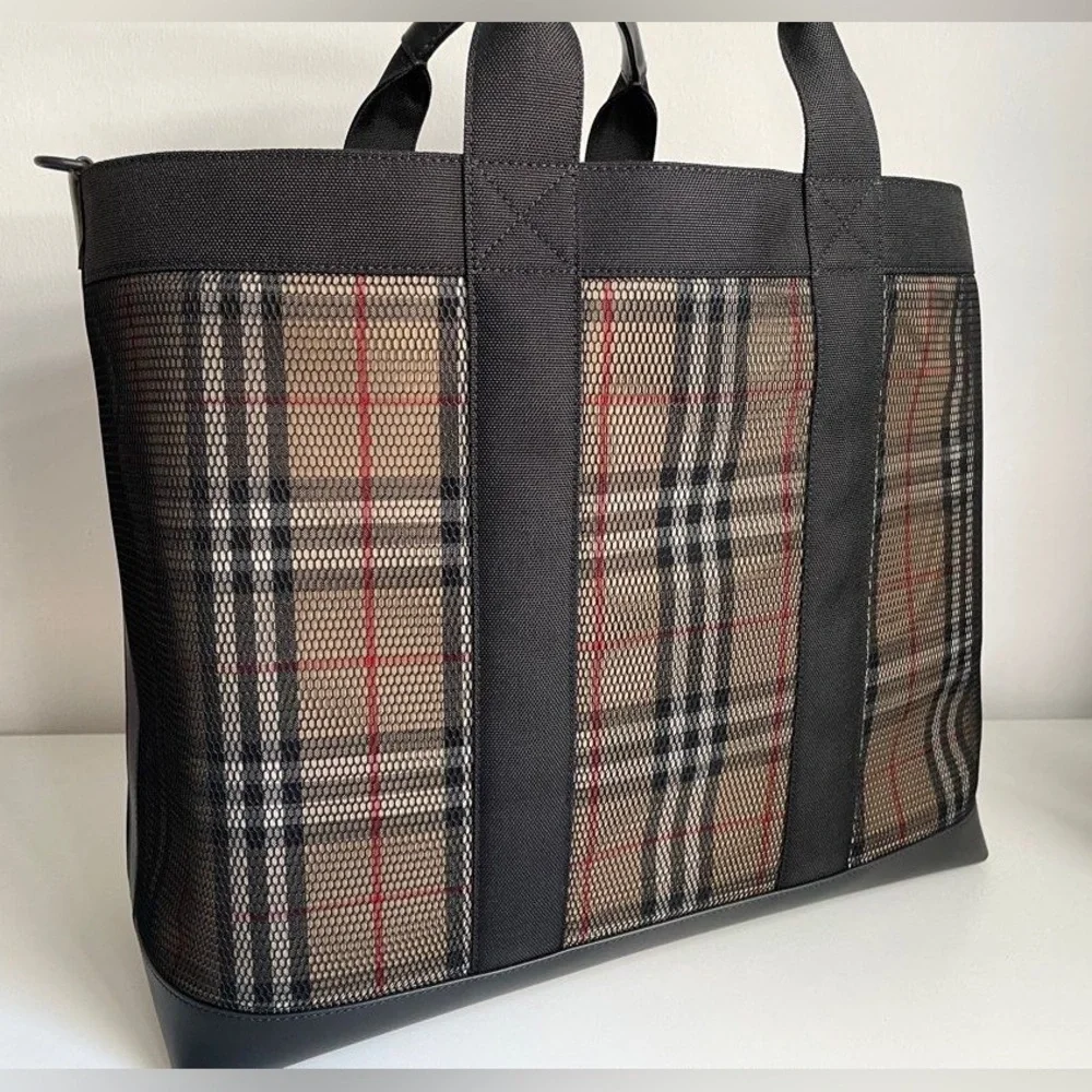 Private Luxuries nwt authentic