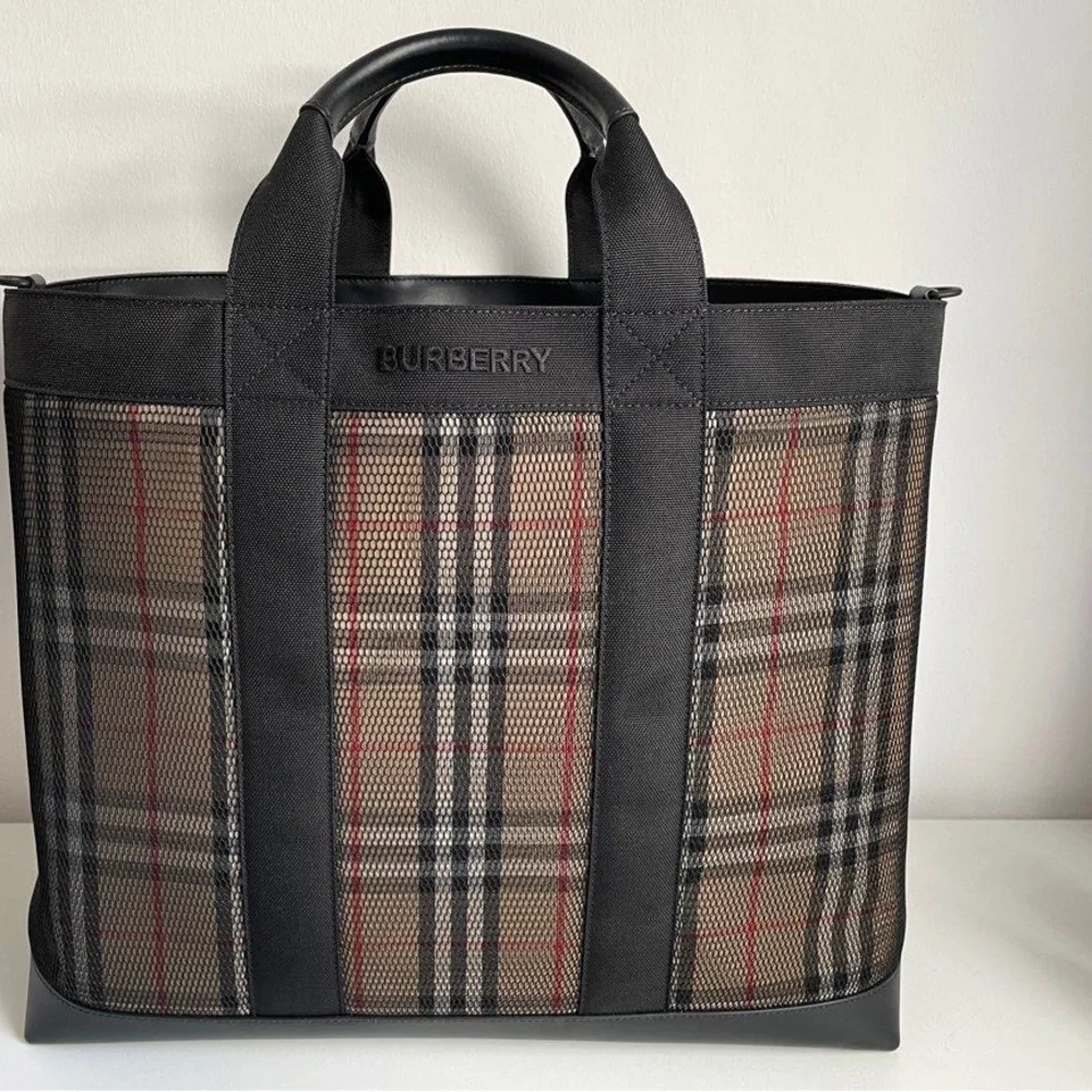 Private Luxuries nwt authentic