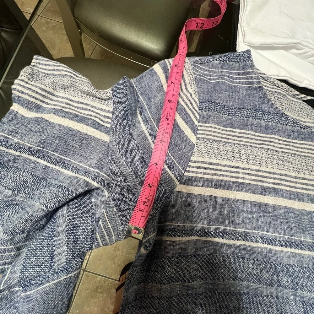 Express embrace relaxed