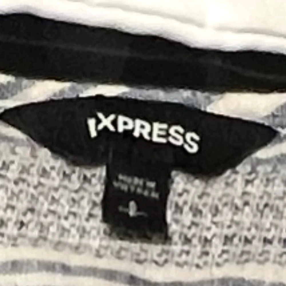 Express embrace relaxed