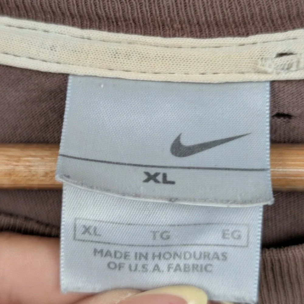 VTG Nike T-Shirt Men's XL Brown Embroidered Swoosh Streetwear Distressed Y2K