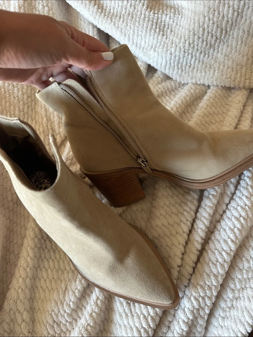 Vince Camuto sleek pointed
