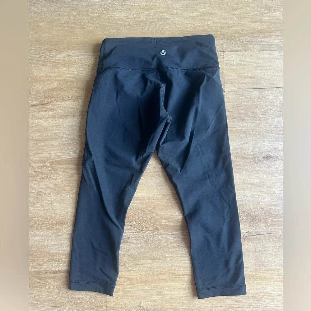 Lululemon Cropped Leggings