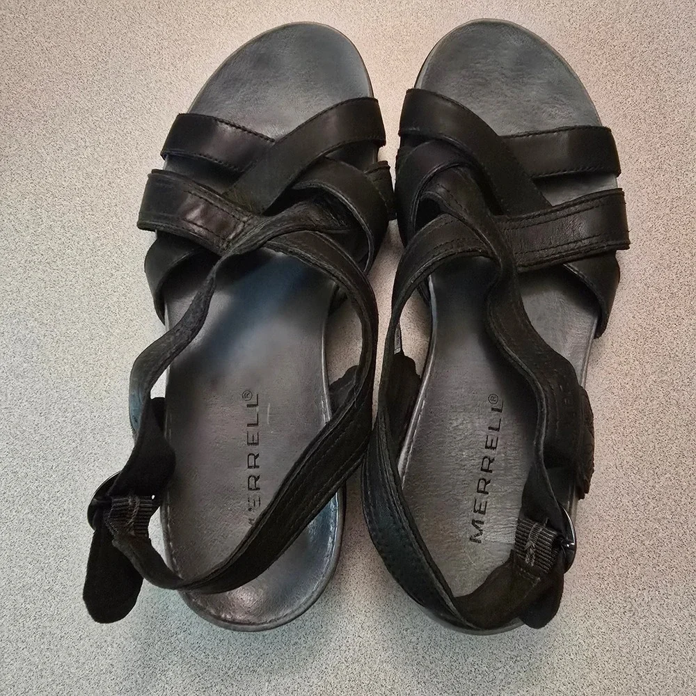Merrell leather strappy