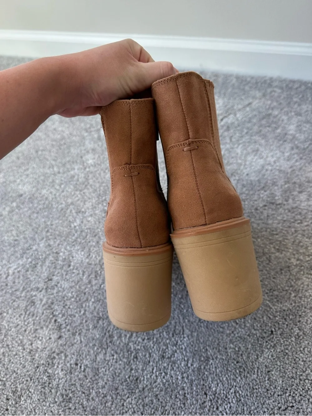 Universal Thread cognac suede