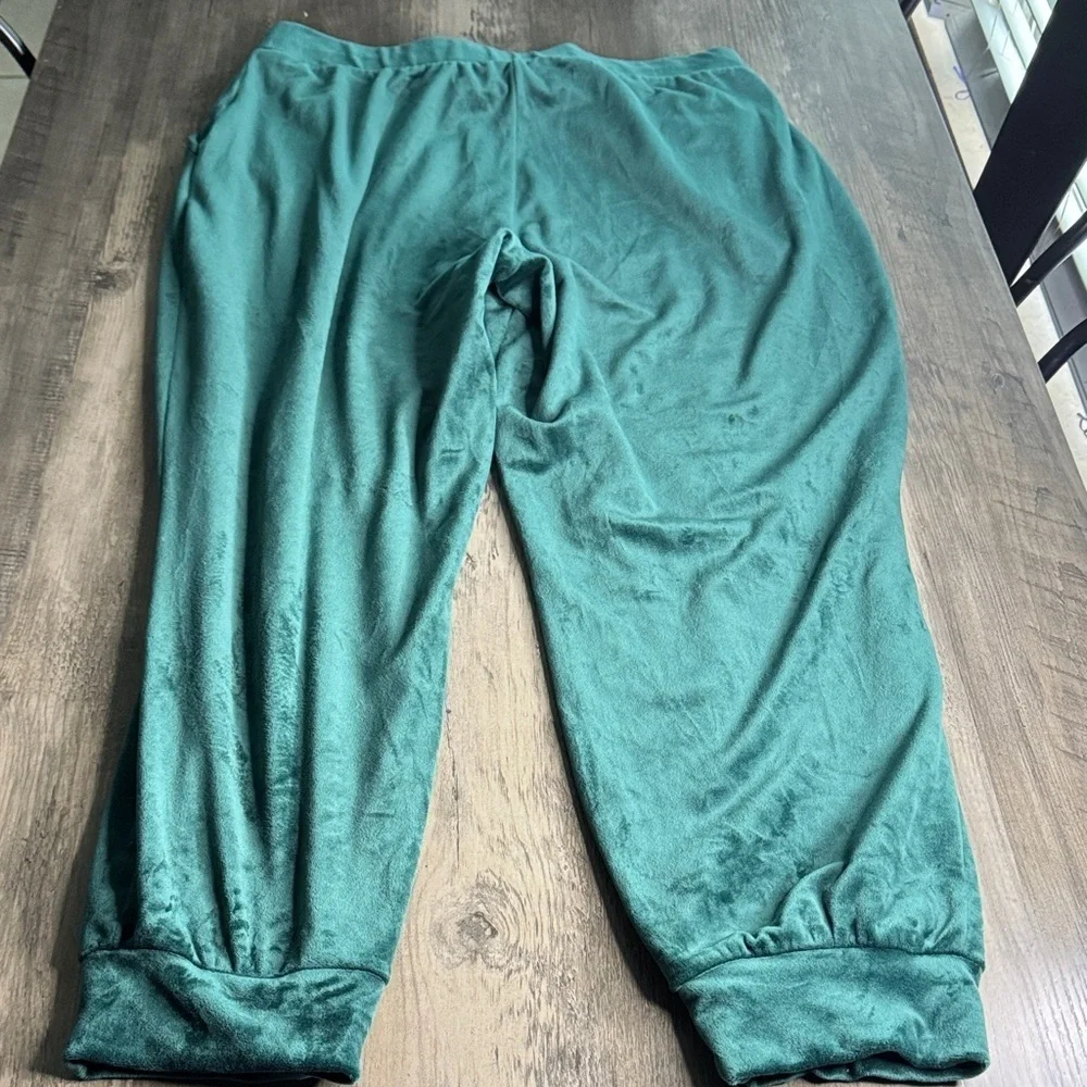 Magaschoni elegant green