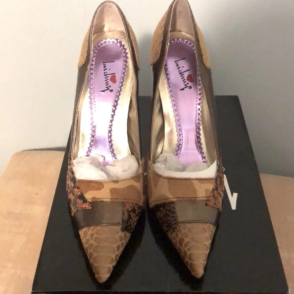LUI CHING nwt these