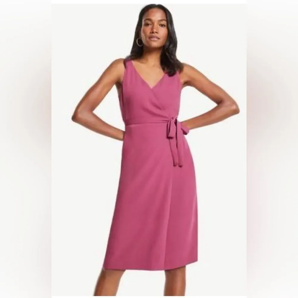 Ann Taylor flattering feminine
