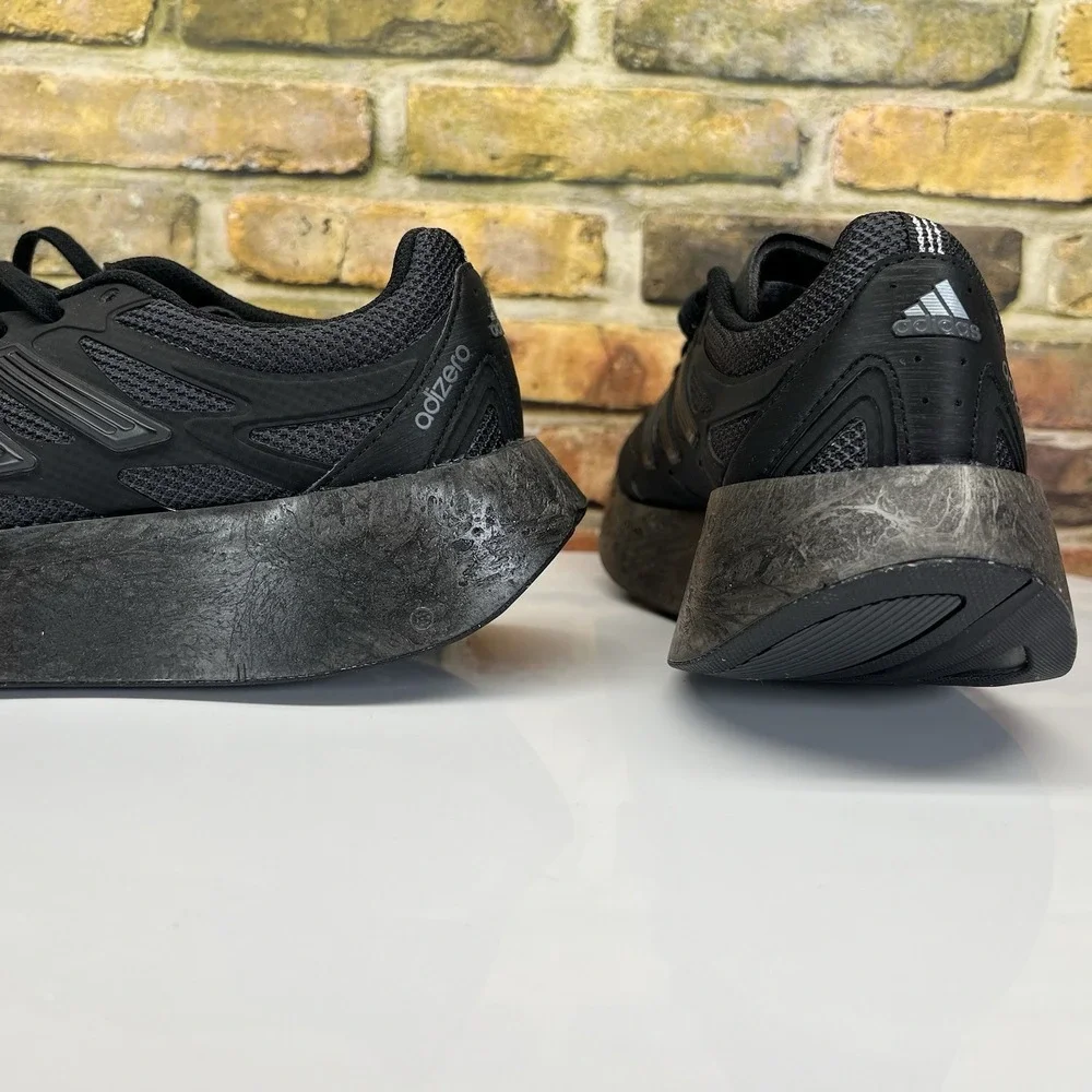 Mens 8 , Womens 9 - Adidas Originals Adizero Aruku  Running Shoes  Core Black