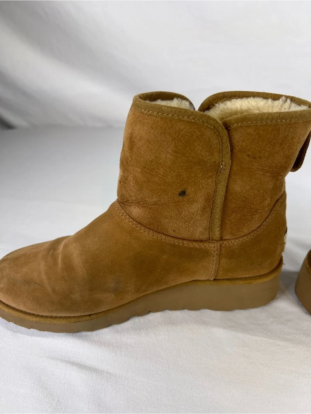 UGG classic ankle