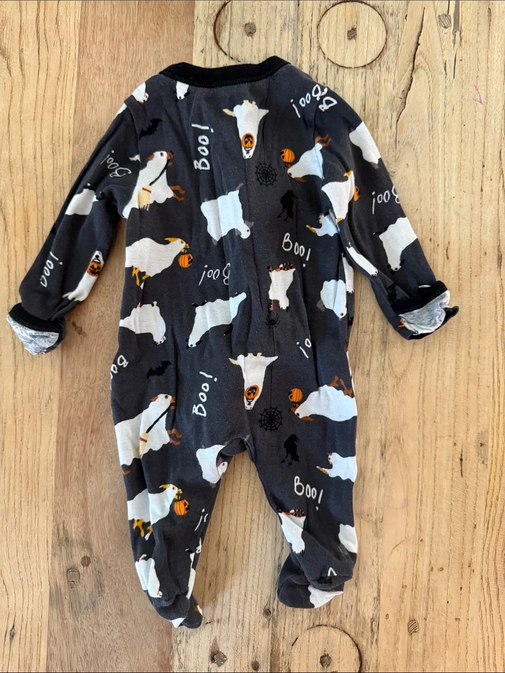 Old Navy black footed
