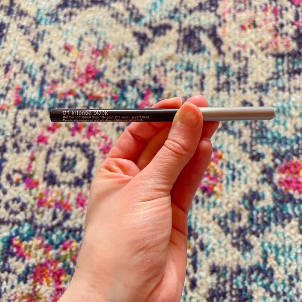 NWOT ✨ Clinique Quickliner Intense Eyeliner 01 Intense Black Retractable