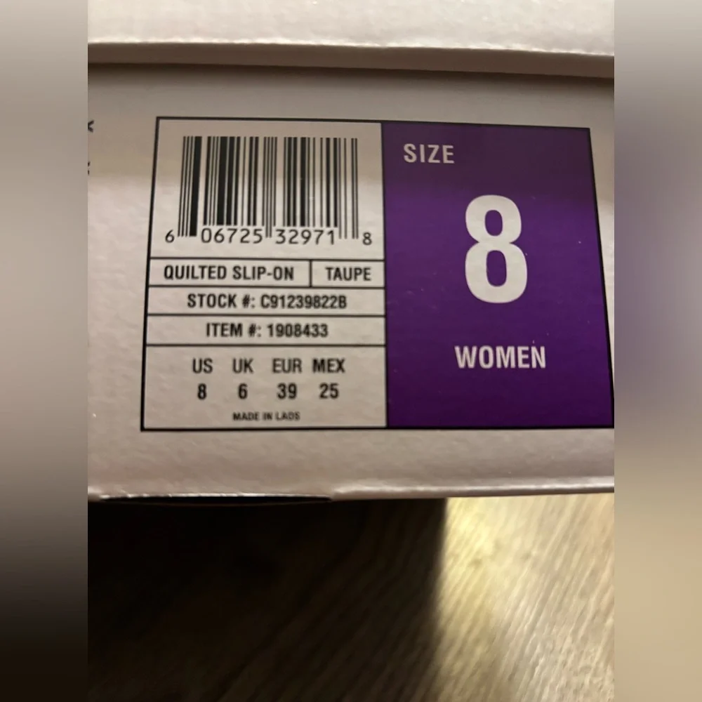 Staheekum women slip