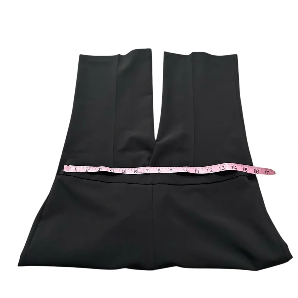 ESTELLE & FINN black pull on cropped pants
