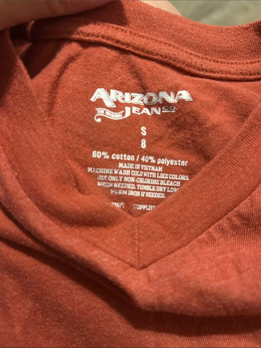 Arizona Jean Company classic neck