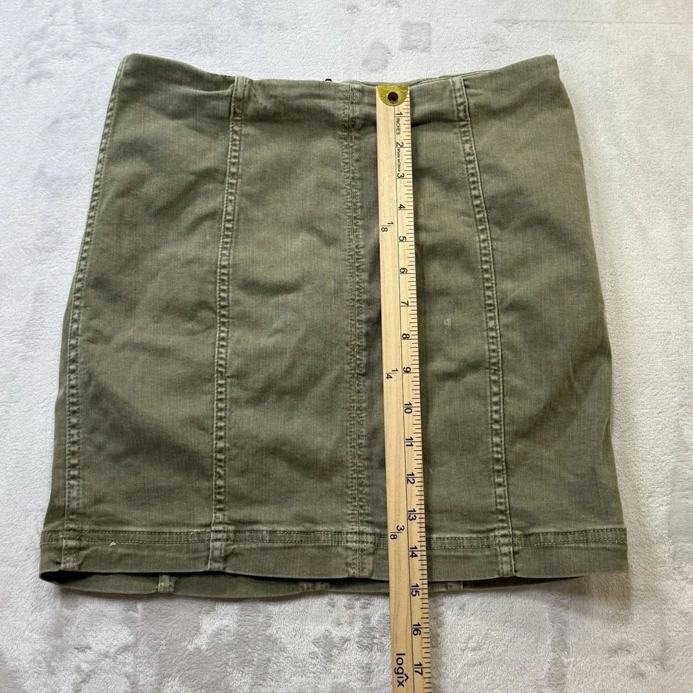Free People details brand