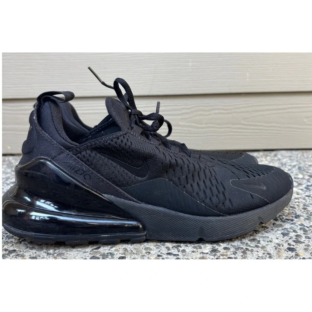Nike Air Max 270 Women's Triple Black Sneakers AH6789-006 Size 9.5 Running Shoes