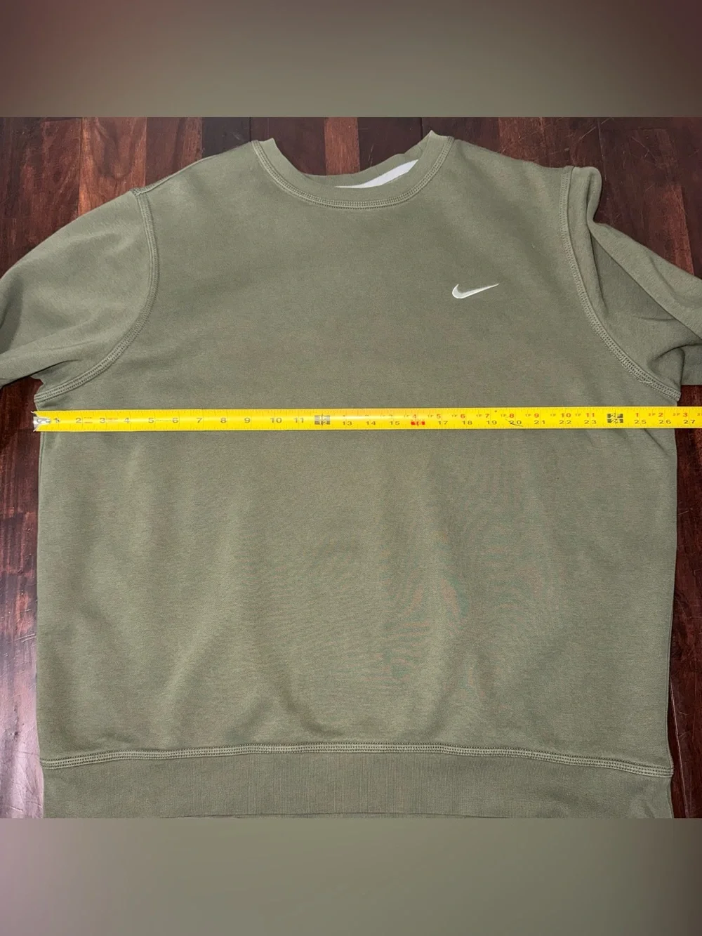 Nike Crewneck Sweatshirt Men’s Size XXL Green Embroidered Logo