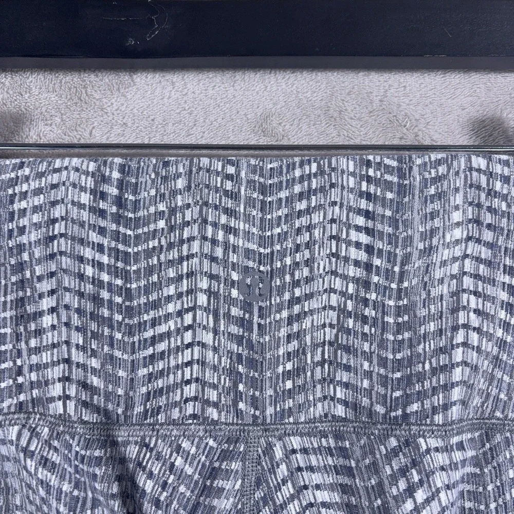 lululemon athletica preowned good