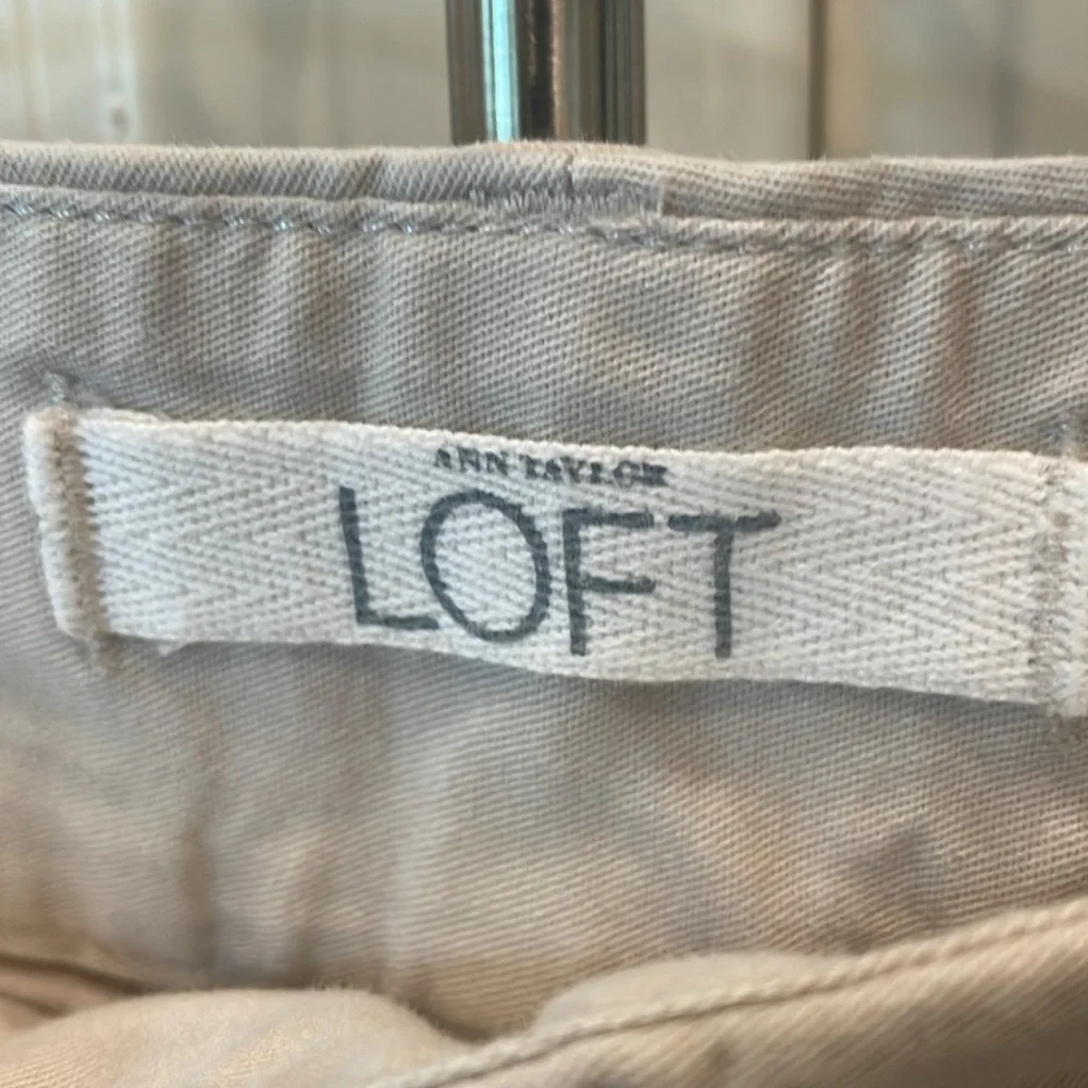 Loft Julie Cropped Pants Khaki 10