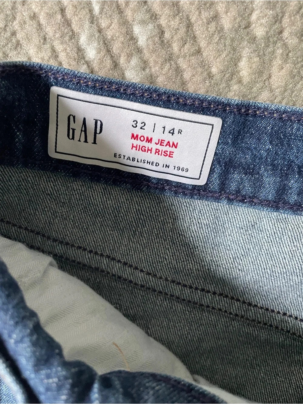 GAP like new