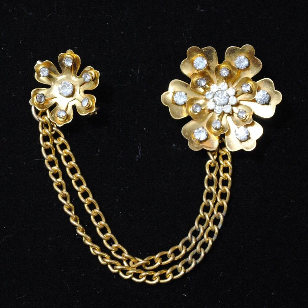 Vintage Chain-linked Gold-tone Flower Collar Brooches / Sweater Guard Rhinestone