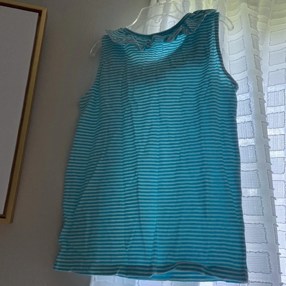 Girls Gymboree tank top with ruffle at the top!!