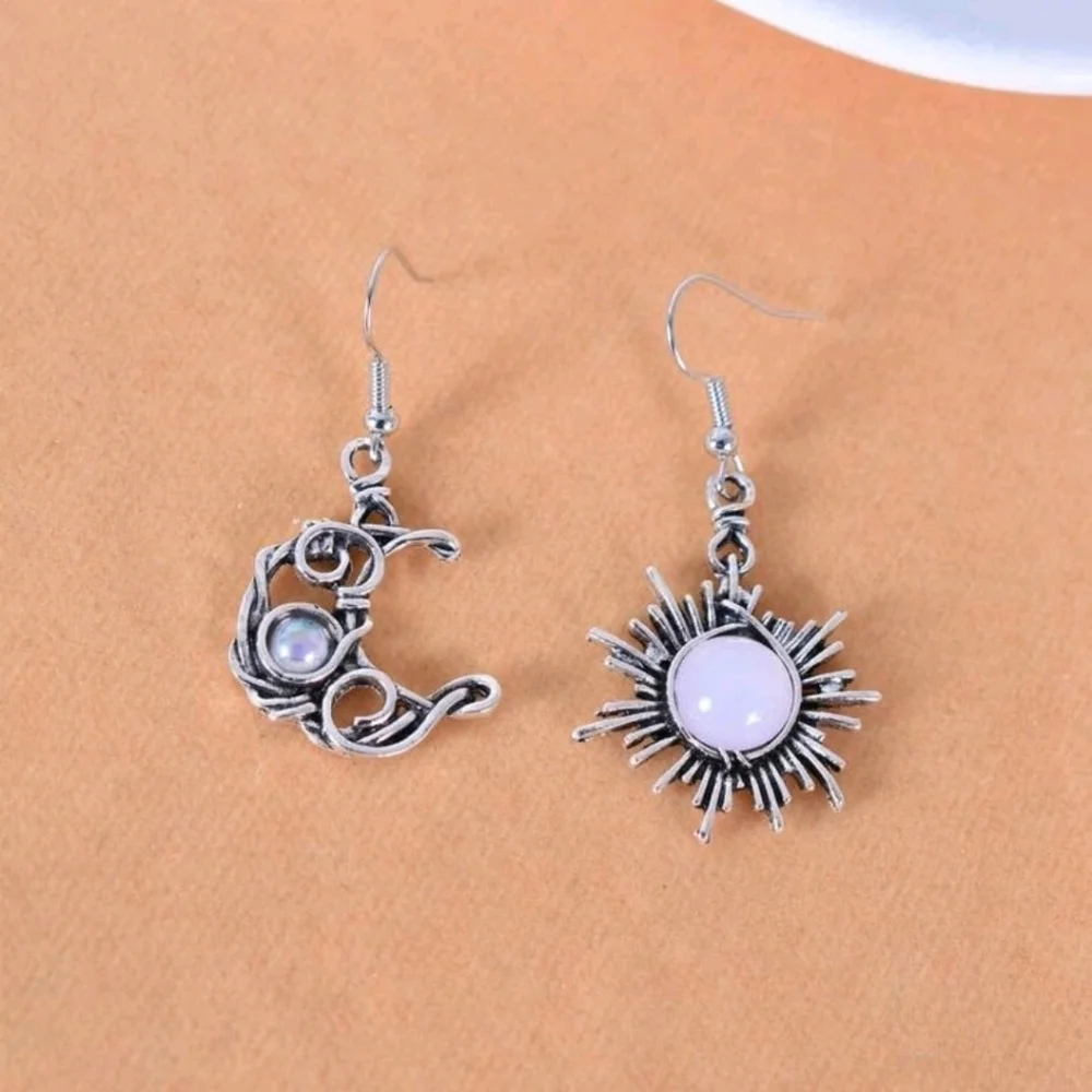 Teres Boutique new moon