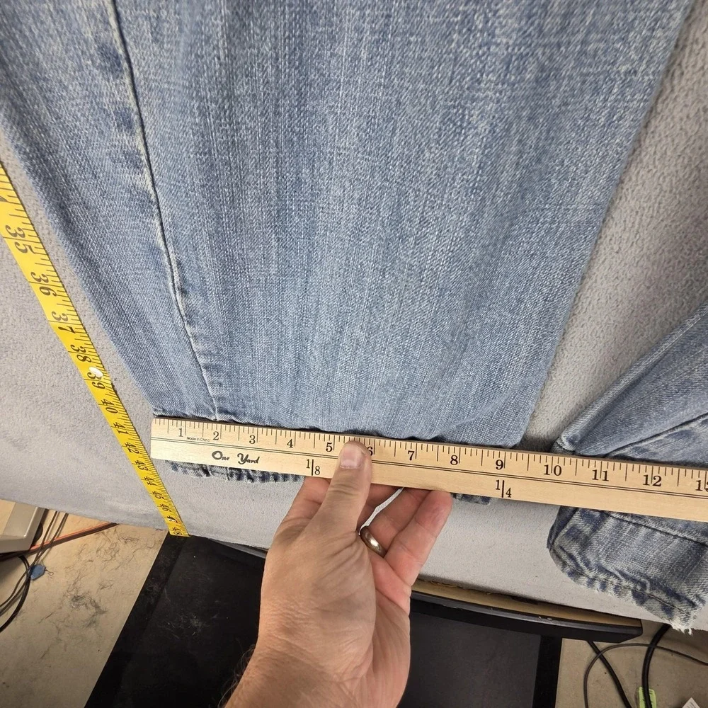Levis 11785 important