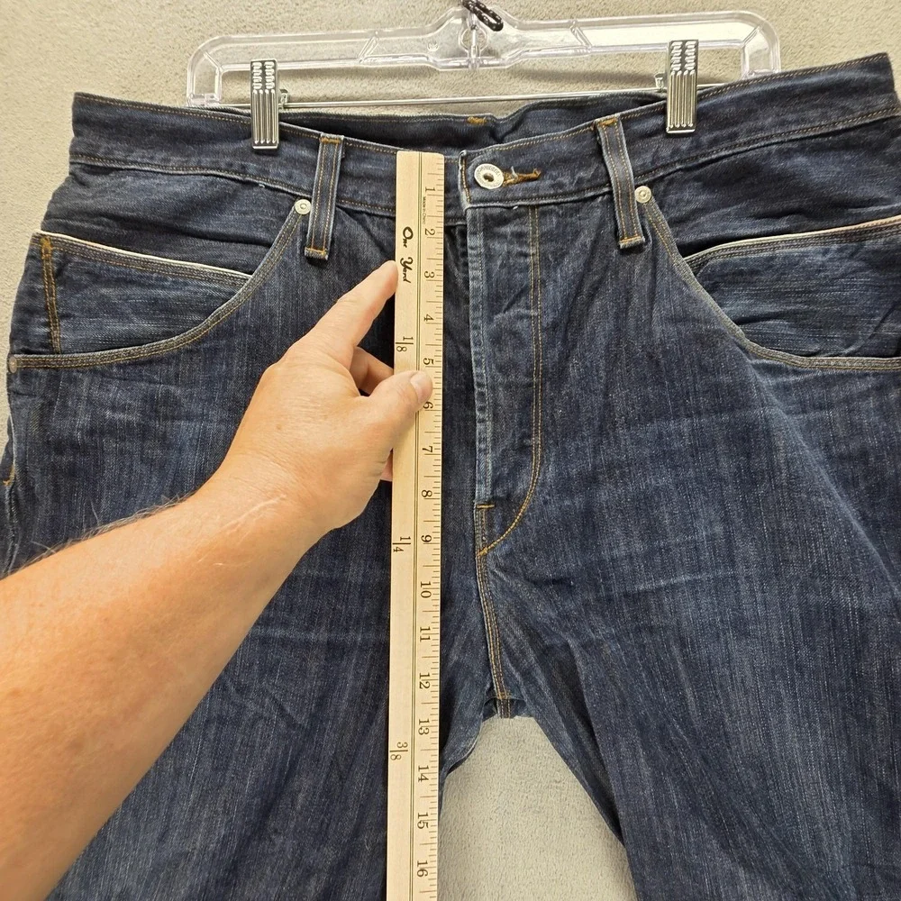Levis 11775 important