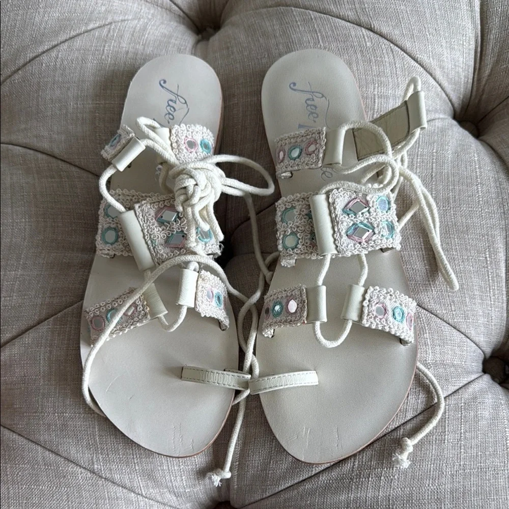 New N T Free People Cream and Blue Lace-Up Sandals