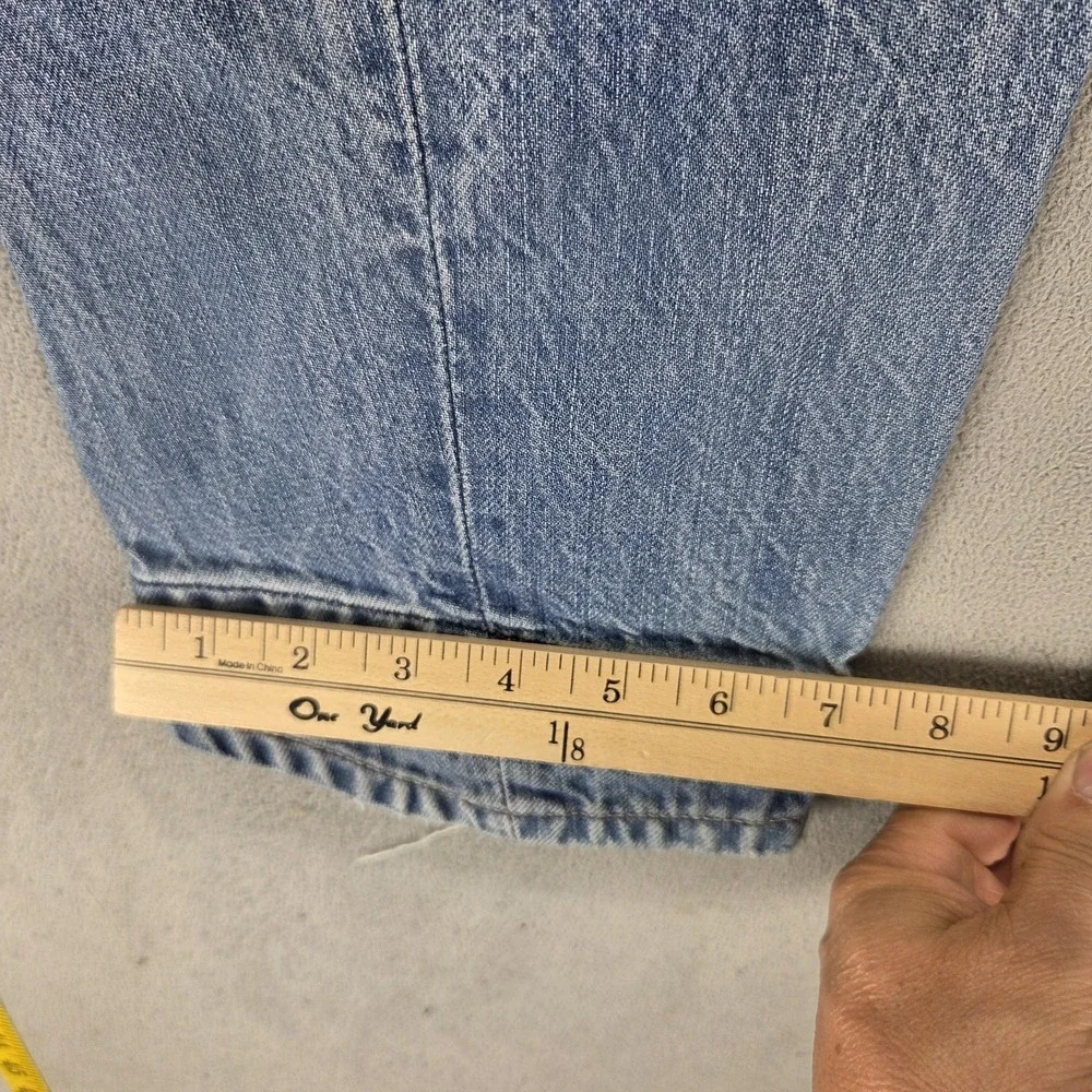 Levis most current 11798