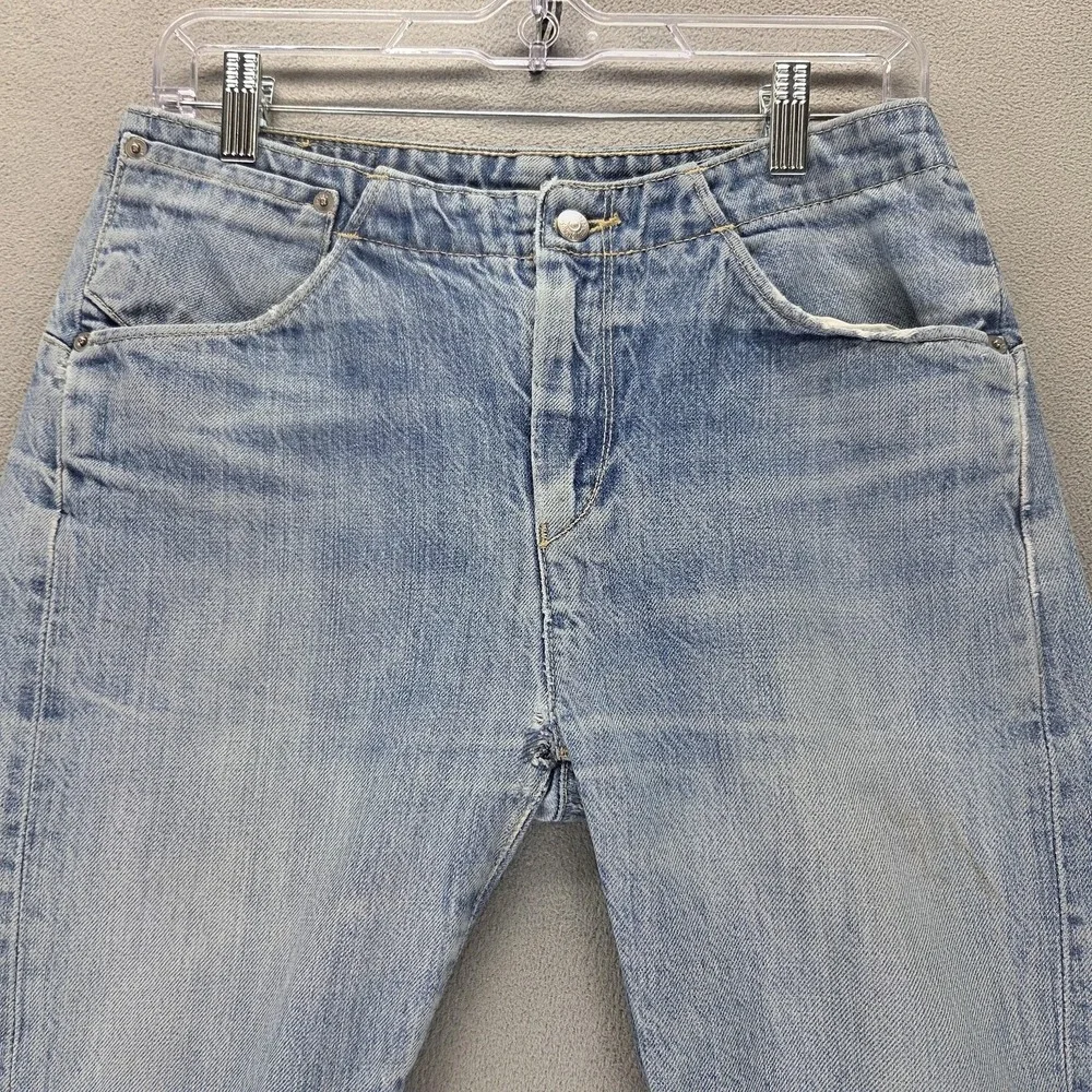Levis actual specifics