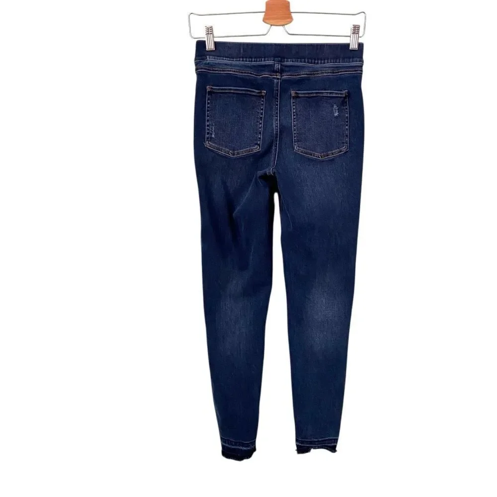 Spanx Distressed Dark Blue Skinny Jeans in Size Medium