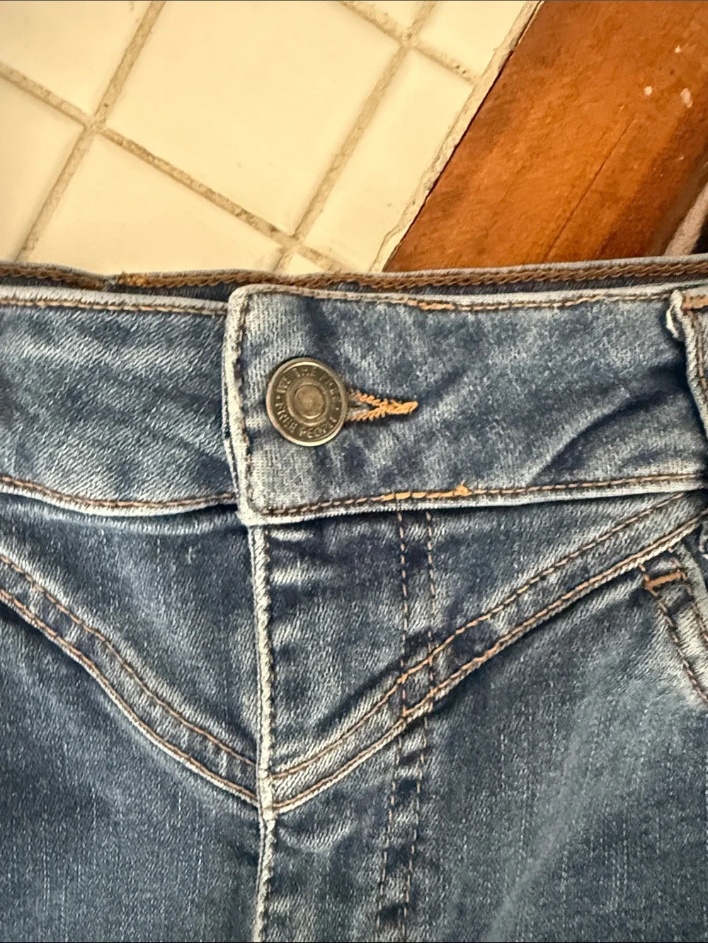 Free People/We the Free Riley seamed ankle jeans. Worn about 5-6x. 108 retail