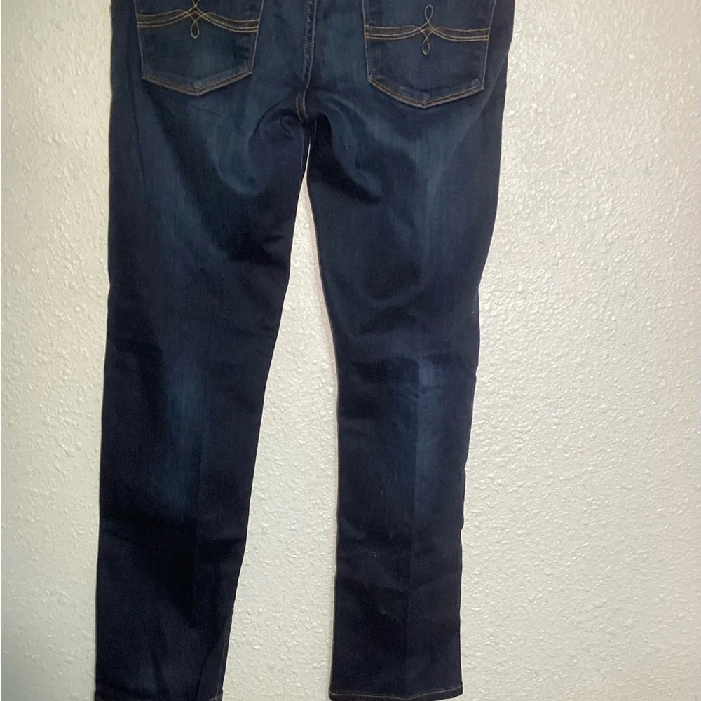 Lucky Brand stylish versatile
