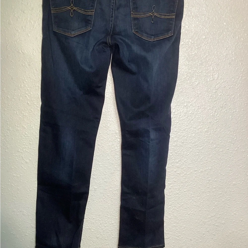 Lucky Brand stylish versatile