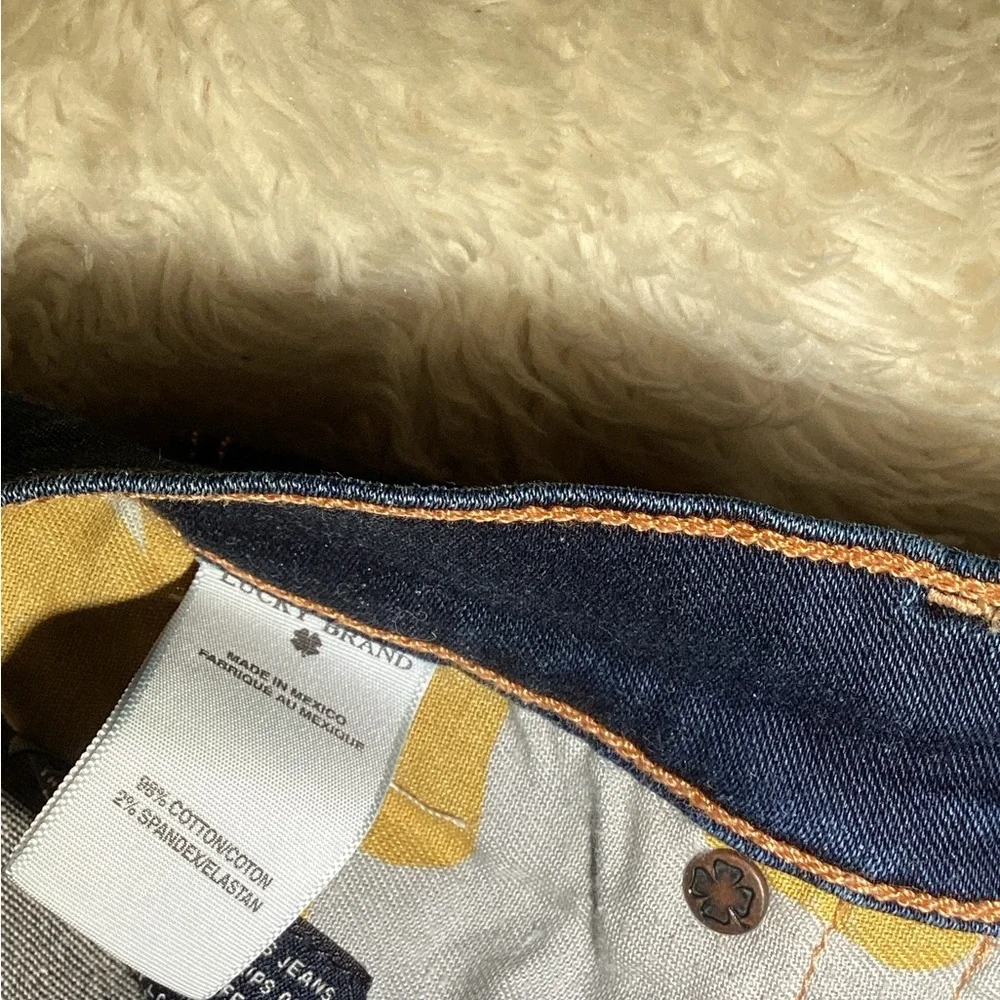 Lucky Brand stylish versatile