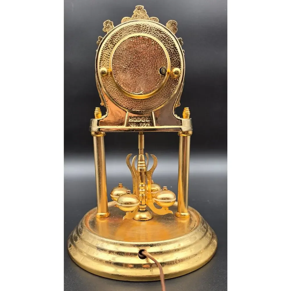 United Clock graceful relic