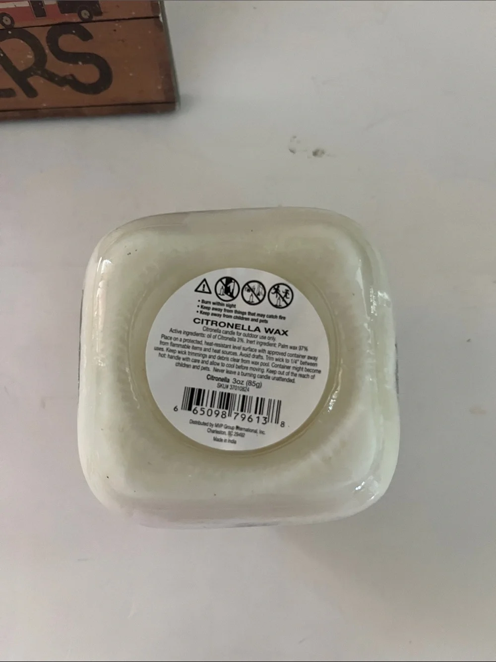 Happy Campers Wood Frame - Brown and “Don’t Bug Me” citronella candle