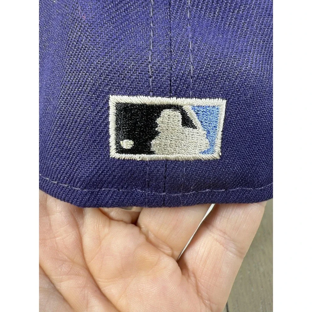 Chicago Cubs Hat Cap Fitted Mens 7‎ 3/8 Blue MLB Baseball New Era Cooperstown
