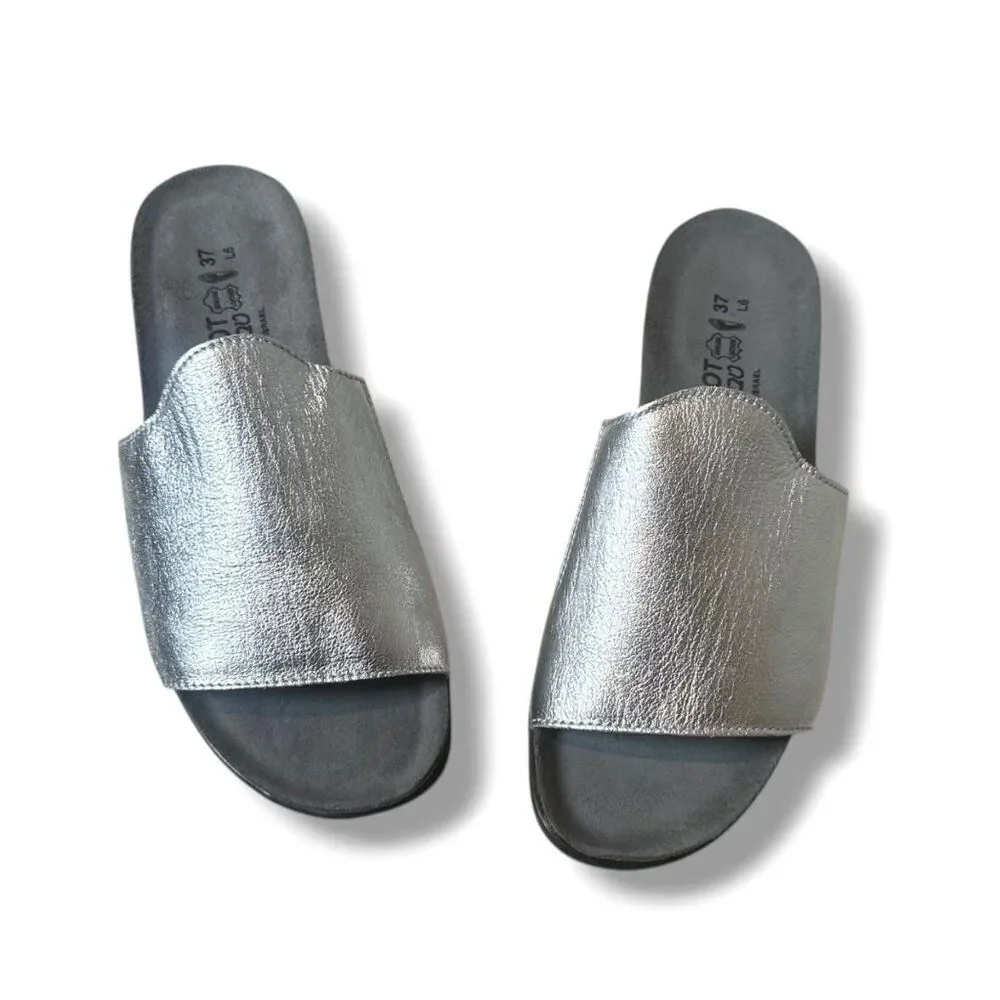 NAOT Skyler Leather Supportive Slide Sandal Silver Slip On Women’s EU 37 (US 6)