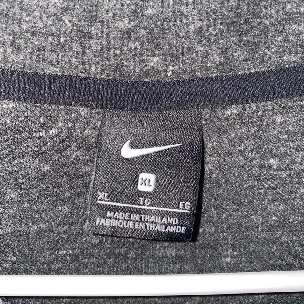 Nike Therma Fit Training Pullover 1/4‎ Zip Woman’s Size XL