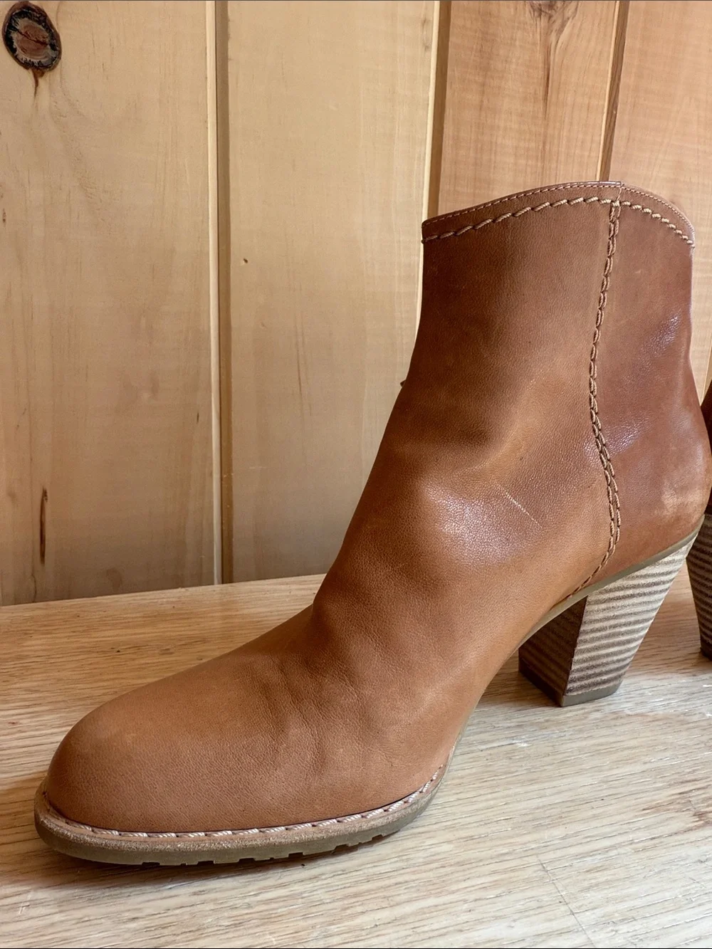 Stuart Weitzman elevate your