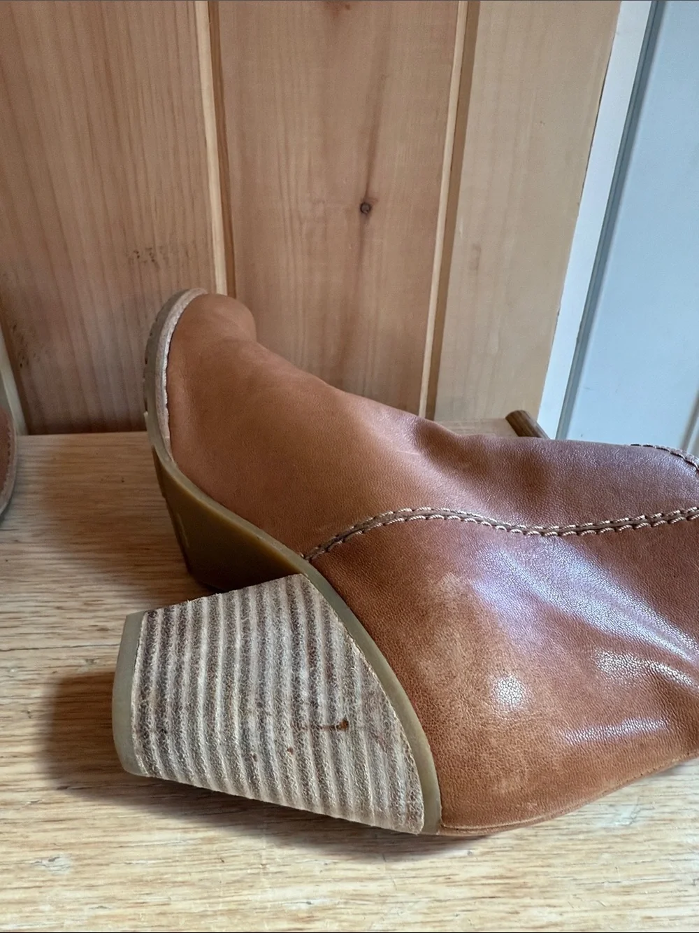 Stuart Weitzman elevate your